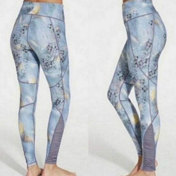 CALIA Carrie Underwood Urban Mosaic High Waist Ruched Leggings sz Small - Picture 3 of 10